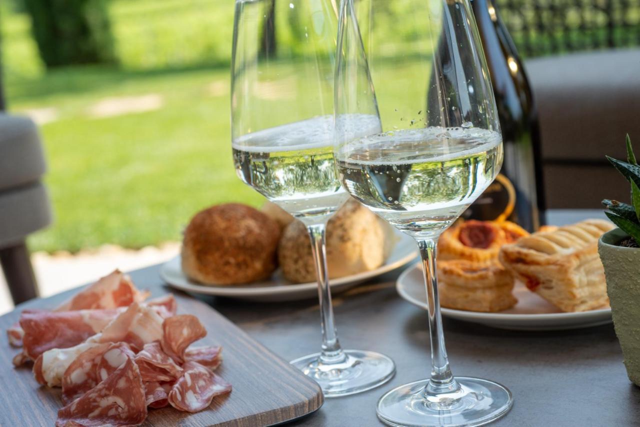 Вилла Relais La Dolce Vite San Vendemiano Экстерьер фото